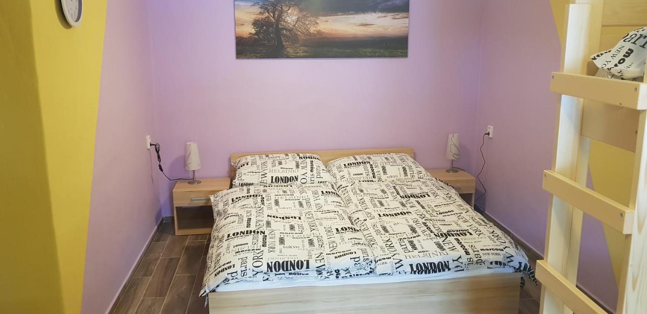 Chata Na Kovarne Rymarov Luaran gambar